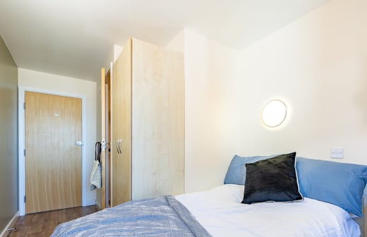 Standard Room – Flexible Stay
Bookings – Available from 8-51 weeks.